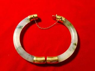 Vintage 14K Solid Gold Natural Moss In Snow Jadeite Jade Bangle Bracelet. 3