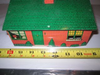 Skyline Model Train Accessories,  Metal Red House With Green Roof.