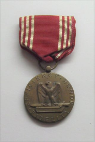 Vintage Ww Ii U.  S.  Army Good Conduct Military Medal Aged