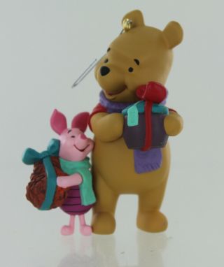 2001 Hallmark & Disney Ornament - Winnie The Pooh - Just What They Wanted 2