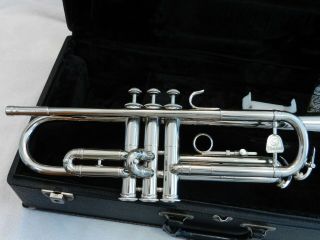 1972 Holton T401 USA Vintage Nickel Silver Trumpet - Smooth Valves - Great Player 3