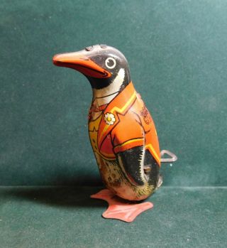 Antique J.  Chein U.  S.  A.  Tin Litho Wind - Up Penguin Waddling Walking