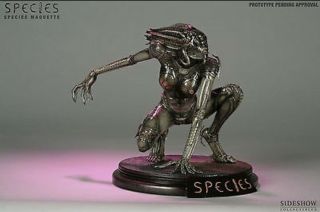 Species Sil Maquette Statue Sideshow Low 1 H.  R.  Giger Aliens Predator
