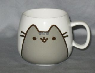 Pusheen Ceramic White And Gray Cat Coffee Tea Mug 3.  25 " 10 Oz.