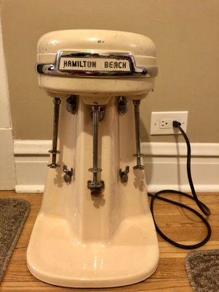 Vintage Hamilton Beach Ivory Model 940 3 Cup Milkshake Malt Mixer