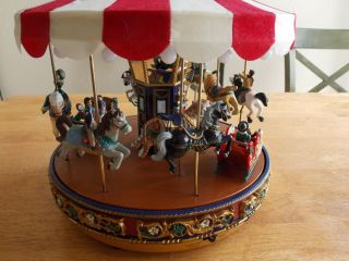 Mr Christmas Gold Label Traditional Carousel Music Box 2