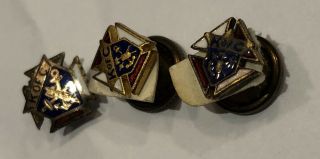 Vintage Set of 3 Knights of Columbus 10kt Top Tie Tack Lapel Pins K of C Vinta 3