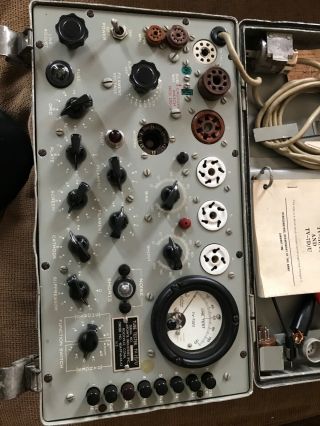 Vintage Military TV - 7D/U Electron Vacuum Tube Tester 3