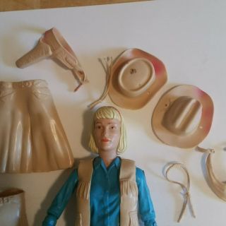 Marx Jane West action figure with accessories from early 70 ' s, 2