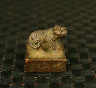 Mini Old Bronze Hand Carved Tiger Statue Seal Collectable Noble Gift