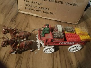 Vintage Coca Cola Cast Iron Horse Drawn Wagon With Cases and Coca Cola Bottles 2