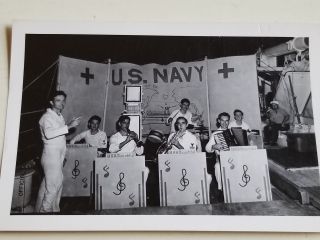 Uss Bountiful Ah - 9 Ww2 Hospital Ship Photograph Crew Band Photo Usn