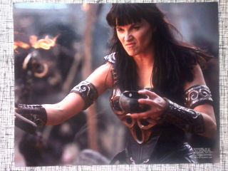 Official Xena Warrior Princess 8x10 Photo Xena Lucy Lawless Xe - Ll132