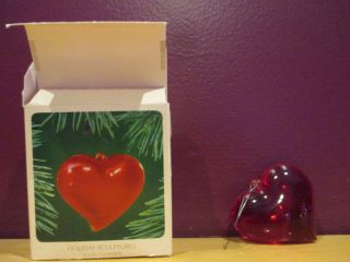Mib Holiday Sculptures Acrylic Heart Red Christmas Ornament Hallmark Older