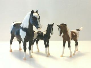 Breyer Traditional Classic " Our First Pony " Gift Set - Shetland Mare And 2 Foals
