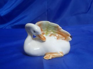 Vtg Swan Bird Porcelain Figurine 2 - 1/4 " Tall X 3 - 1/4 " Long - Marked