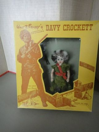 Walt Disney ' s Official Fess Parker as Davy Crockett 7 