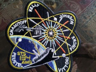 Very Rare Nasa Space Shuttle Endeavour Sts 134 Ams Patch With Code 09/10 40
