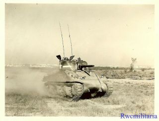 Port.  Photo: Awesome Us Tankers W/ M4 Sherman Tank In Field (2)