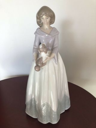 Nao By Lladro Daisa Girl With Puppy Hand Made In Spain