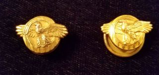 Vintage Wwii Ww2 U.  S.  Army Honorable Service Discharge Ruptured Duck Button Pair