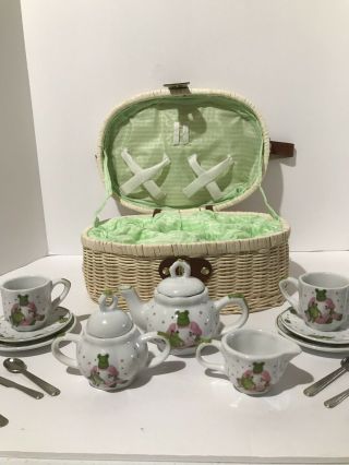 Childs Froggy Porcelain Tea Set For Two Wicker Picnic Basket Complete