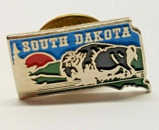 Vtg South Dakota Travel Souvenir Lapel Hat Pin Back Buffalo Bison Usa State