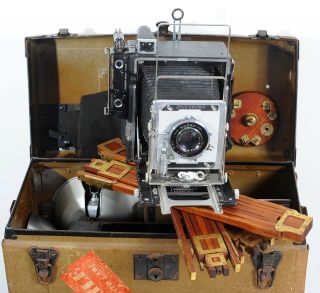 Set 4x5 Graflex Pacemaker Speed Graphic Vintage Camera,  Case
