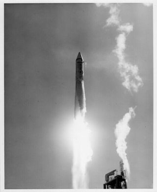 Atlas - Centaur / Orig Nasa 8x10 Press Photo - Ac - 6 Launch In August Of 1965