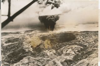 1944 Wwii Saipan 5x7 Photo Japanese Oil Dump At Garapan On Fire