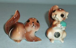 Vintage Porcelain Victoria Ceramics Squirrel Chipmunk Salt & Pepper Shakers