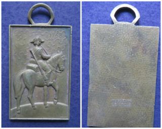 VINTAGE Militaria portrait medal HUGUENIN LE LOCLE SOLDIER ON HORSE RARTS 3