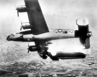 Usaf B - 24 Liberator “black Nan " Shot Down Over Italy 8 " X 10 " Wwii Ww2 Photo 901