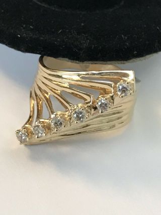 Unique Vintage 14 K Ladies Diamond And Gold Ring In Size 10