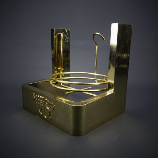 Seagrams V.  O Tilt and Pour Bar Dispenser for 1.  75 Ltr Bottle Holder Acrylic Gold 3