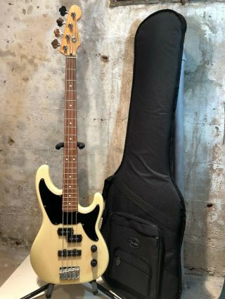 Fender Mim Precision Bass Special " Cowpoke 