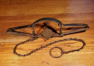 Vintage Newhouse Oc 4 1/2 Wolf Trap - Marked Springs
