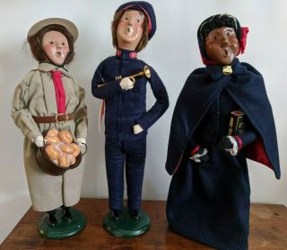 3 Byers Choice Salvation Army Carolers - Owner