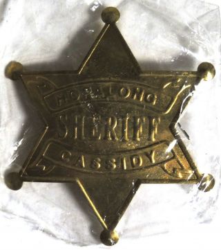 S730.  Vintage: Hopalong Cassidy Sheriff Brass Style Metal Pinback Badge (1950 