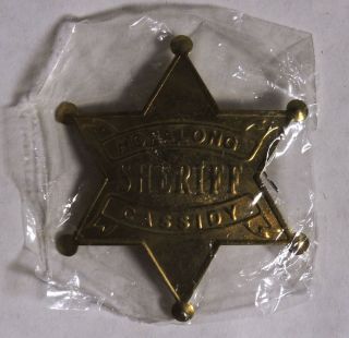 S730.  Vintage: HOPALONG CASSIDY SHERIFF Brass Style Metal Pinback Badge (1950 ' s) 2