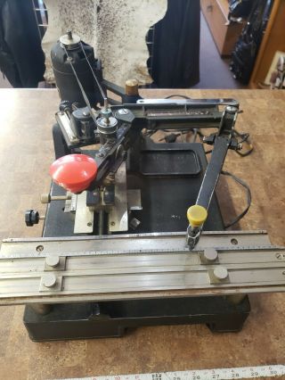 Vintage Hermes Engravograph Engraving Machine Model Gm W/ Extra Accessories
