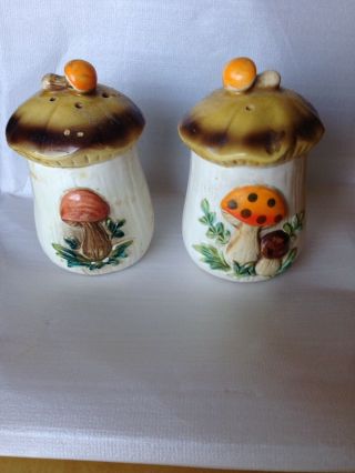 Sears Merry Mushroom Salt And Pepper Shakers Made In Japan 5 " Tall