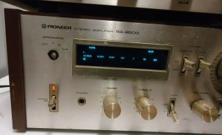 Vintage pioneer receiver SA - 8800 stereo amplifier for repair/parts 2
