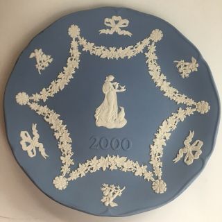 Wedgewood Blue And White Jasperware Hebe Eagle 2000 Year Plate Made In England
