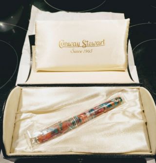 CONWAY - STEWART PARAMOR FOUNTAIN PEN.  LIMITED EDITION - WITH CASE - LOOK 3