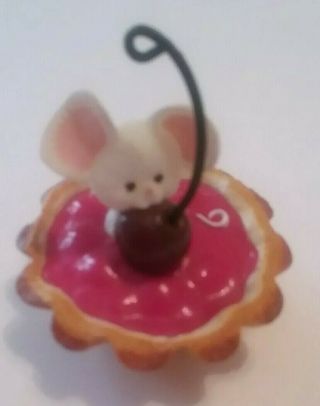 Hallmark 1989 Mouse In A Cherry Pie Christmas Ornament