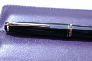 Vintage Montblanc No.  22 Fountain Pen Piston Filler 14kt Broad Nib 2