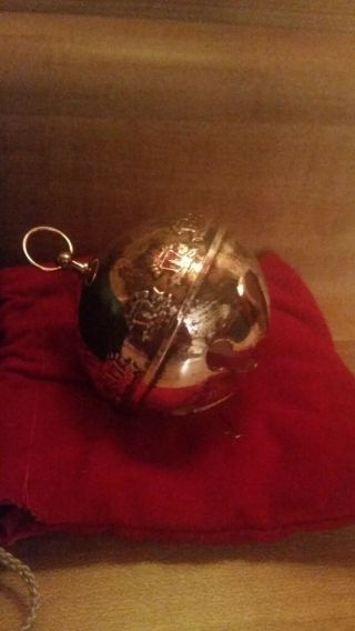 1998 WALLACE SILVERSMITHS ANNUAL CHRISTMAS ORNAMENT WITH BAG AND BOX 2