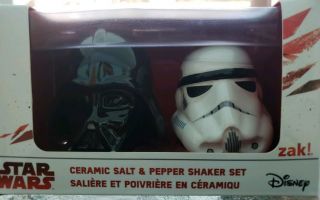 Disney Star Wars Salt & Pepper Shakers Darth Vader,  Stormtrooper Nib