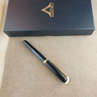 Visconti Italy Blue Pearl Pericle Fountain Pen Papers
